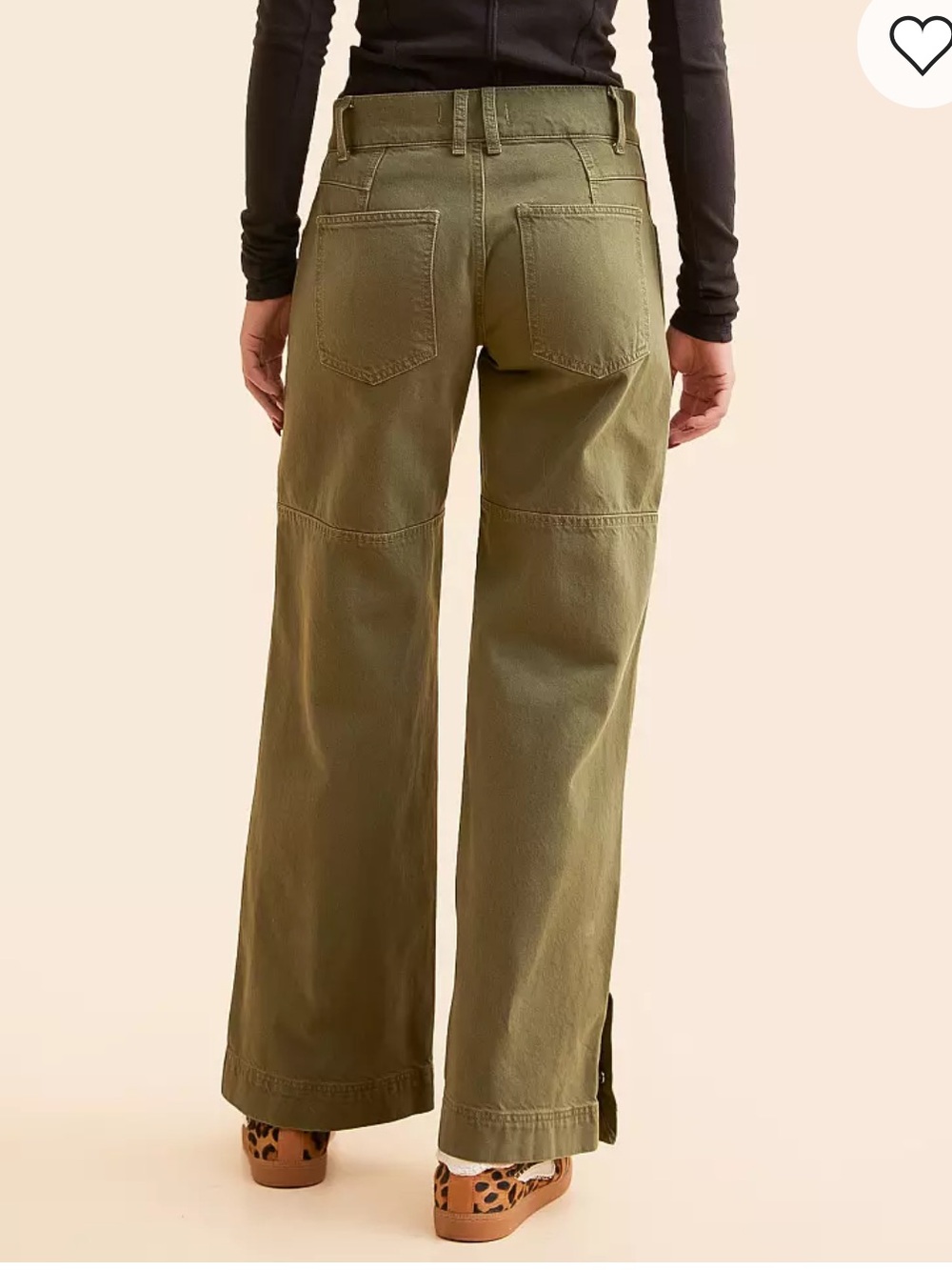 We the Free Beni Relaxed wide leg jean size 25. Olive green